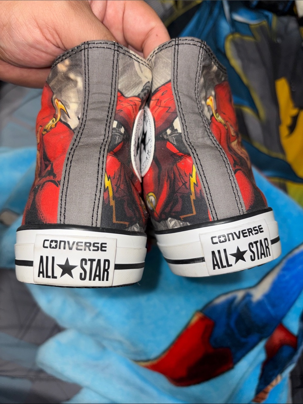 The Flash Converse High Top Sneakers - Picture 4 of 6